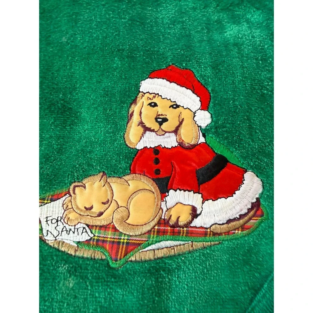 Vintage Christmas Green Towel Set Embroidered Dog Santa Cat 2pc Bath Hand Cotton